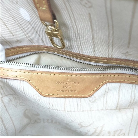 ❌Sold❌Authentic Louis Vuitton Neverfull MM - Picture 5 of 16